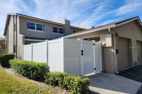 Снять в аренду таунхаус в Мейтленд, Флорида 3 комнаты, 145.39м2, № 1797803 - фото 2