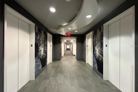 Condominio en venta en Orlando, Florida, 1 dormitorio, 79.34 m2 № 2223058 - foto 27