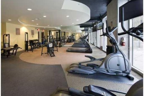 Condominio en venta en Orlando, Florida, 1 dormitorio, 79.34 m2 № 2223058 - foto 17