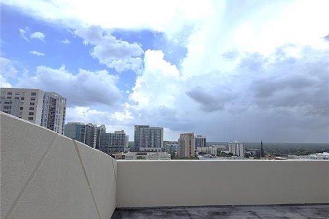 Condominio en venta en Orlando, Florida, 1 dormitorio, 79.34 m2 № 2223058 - foto 15