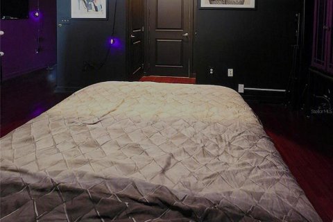 Condominio en venta en Orlando, Florida, 1 dormitorio, 79.34 m2 № 2223058 - foto 24