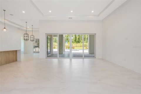House in Montverde, Florida 5 bedrooms, 364.55 sq.m. № 1886089 - photo 8