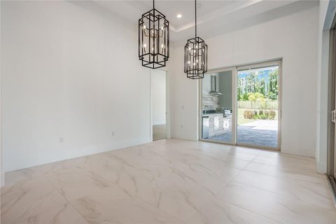 House in Montverde, Florida 5 bedrooms, 364.55 sq.m. № 1886089 - photo 5