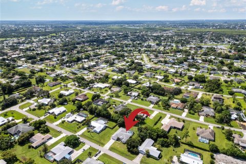 House in PORT ST LUCIE in Port St. Lucie, Florida 4 bedrooms, 217.39 sq.m. № 1416600 - photo 7
