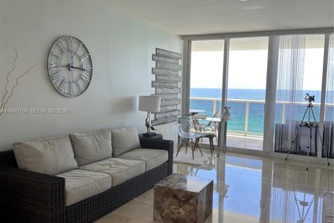 Copropriété à louer à Sunny Isles Beach, Floride: 3 chambres, 199.74 m2 № 2046463 - photo 11