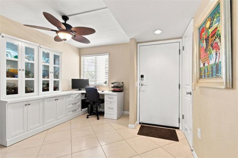 Condo in Hudson, Florida, 2 bedrooms № 2331000 - photo 19