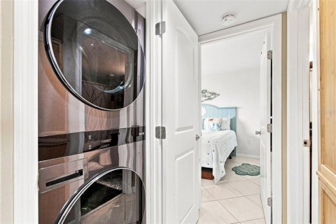 Condo in Hudson, Florida, 2 bedrooms № 2331000 - photo 10