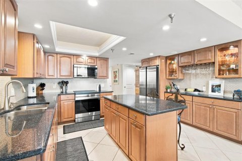 Condo in Hudson, Florida, 2 bedrooms № 2331000 - photo 3