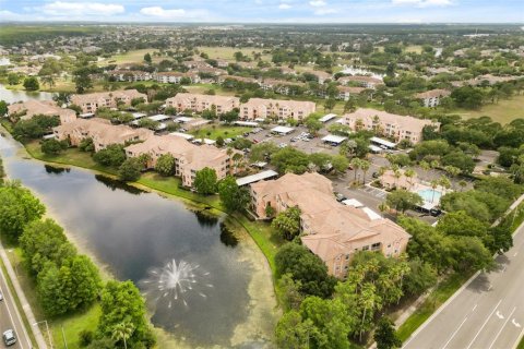 Condo in Orlando, Florida, 3 bedrooms  № 2230620 - photo 29