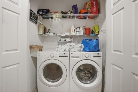 Condo in Orlando, Florida, 3 bedrooms  № 2230620 - photo 21