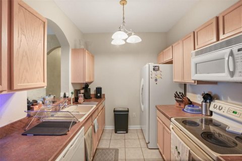 Condo in Orlando, Florida, 3 bedrooms  № 2230620 - photo 10