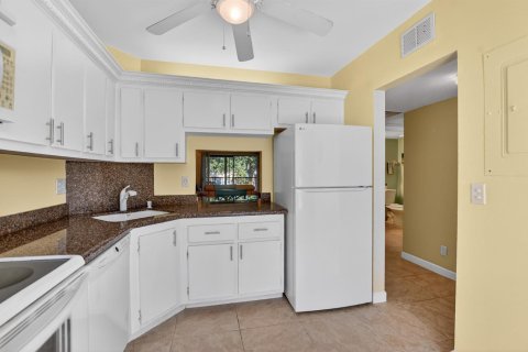 Condominio en venta en Deerfield Beach, Florida, 2 dormitorios, 90.3 m2 № 2182461 - foto 17