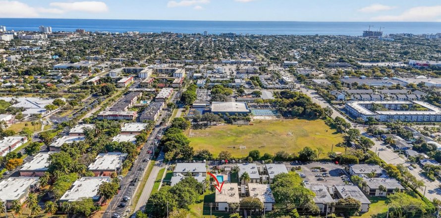 Condominio en Deerfield Beach, Florida, 2 dormitorios  № 2182461