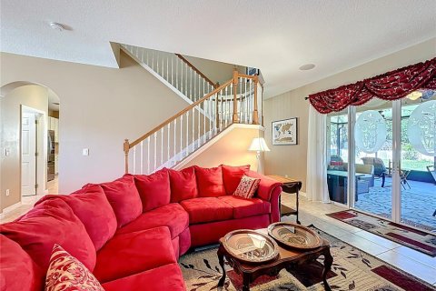 Casa en venta en Kissimmee, Florida, 5 dormitorios, 290.04 m2 № 1588696 - foto 16