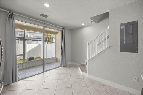 Touwnhouse à vendre à Ocala, Floride: 2 chambres, 105.35 m2 № 1853190 - photo 8
