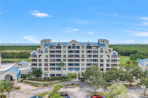 Condo in Clearwater, Florida, 2 bedrooms № 2226823 - photo 2