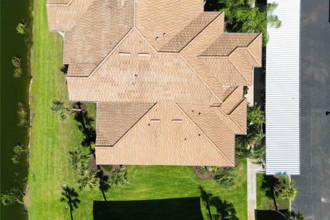 Copropriété à louer à Bradenton, Floride: 2 chambres, 120.49 m2 № 1750645 - photo 5