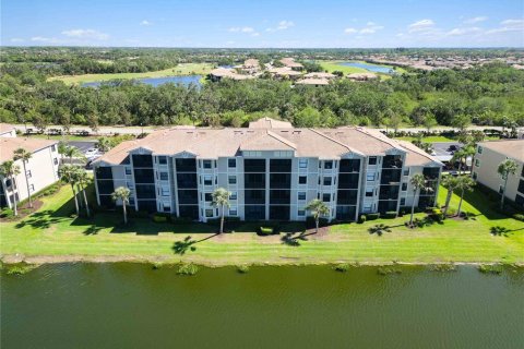 Copropriété à louer à Bradenton, Floride: 2 chambres, 120.49 m2 № 1750645 - photo 6