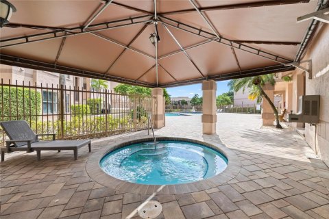 Condominio en venta en Davie, Florida, 2 dormitorios, 90.49 m2 № 2146413 - foto 20