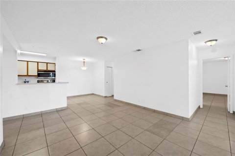 Condominio en venta en Davie, Florida, 2 dormitorios, 90.49 m2 № 2146413 - foto 8