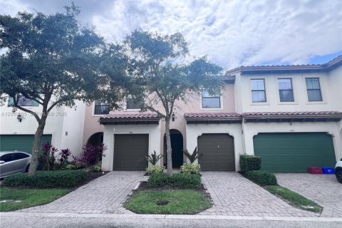 Touwnhouse à Sunrise, Floride 3 chambres, 175.21 m2 № 2154927