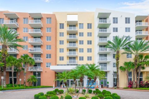 Condo in Aventura, Florida, 2 bedrooms  № 2153528