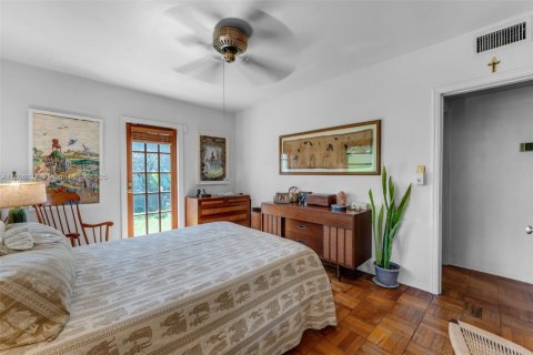 Купить виллу или дом в Майами, Флорида 3 спальни, 172.24м2, № 1748339 - фото 9