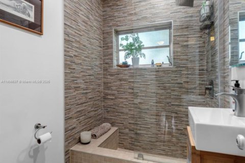 Купить виллу или дом в Майами, Флорида 3 спальни, 172.24м2, № 1748339 - фото 12