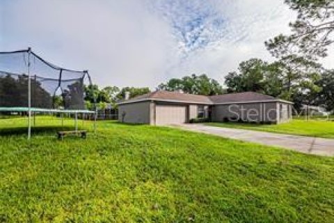 House in Lakeland, Florida 5 bedrooms, 147.71 sq.m. № 1791939 - photo 3