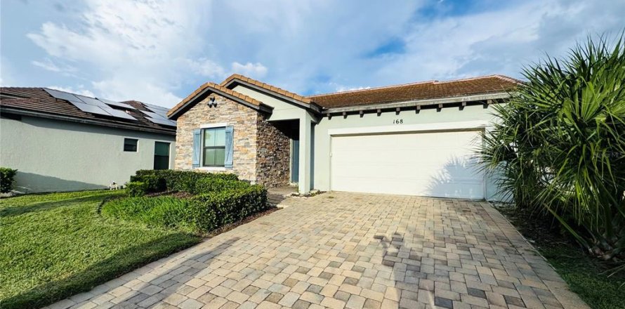 House in Haines City, Florida 4 bedrooms, 143.81 sq.m. № 2393791