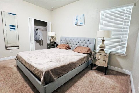 House in Haines City, Florida 4 bedrooms, 143.81 sq.m. № 2393791 - photo 30