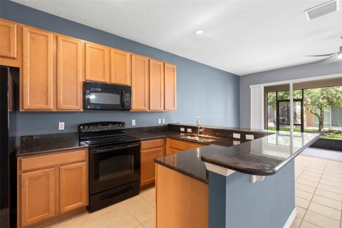 Townhouse in Sanford, Florida 3 bedrooms, 138.52 sq.m. № 1898800 - photo 15