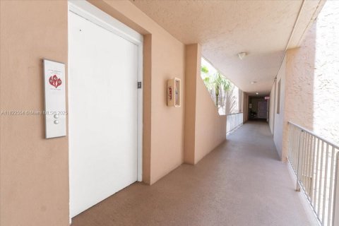 Copropriété à vendre à Davie, Floride: 1 chambre, 59.92 m2 № 1796990 - photo 19