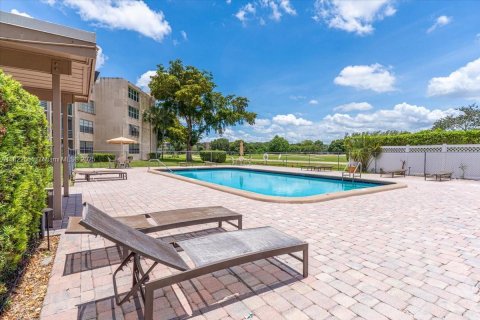Copropriété à vendre à Davie, Floride: 1 chambre, 59.92 m2 № 1796990 - photo 21