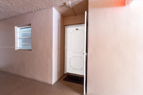 Copropriété à vendre à Davie, Floride: 1 chambre, 59.92 m2 № 1796990 - photo 14