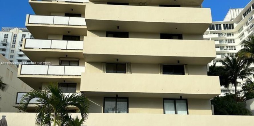 Condo à Miami Beach, Floride, 2 chambres № 1924310