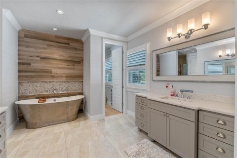 House in Winter Park, Florida 4 bedrooms, 293.66 sq.m. № 1902084 - photo 30