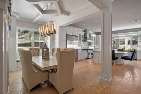 Casa en venta en Winter Park, Florida, 4 dormitorios, 293.66 m2 № 1902084 - foto 10