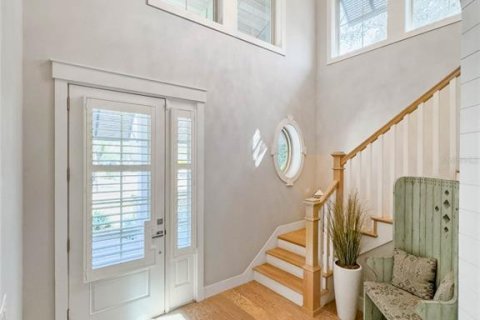 House in Winter Park, Florida 4 bedrooms, 293.66 sq.m. № 1902084 - photo 9