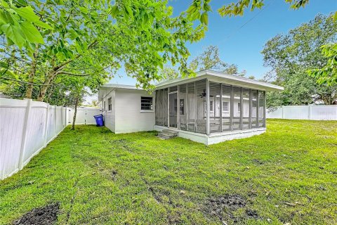 Casa en venta en Lakeland, Florida, 3 dormitorios, 116.96 m2 № 2377882 - foto 4