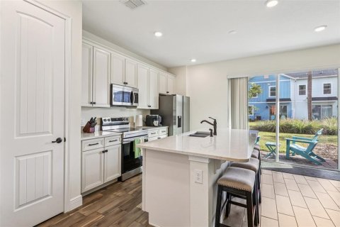 Townhouse in Kissimmee, Florida 3 bedrooms, 143.53 sq.m. № 2151986 - photo 8
