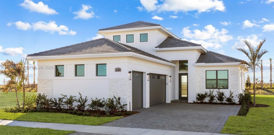 Дом в Порт-Сент-Луси, Флорида 9 комнат, 231.88м2 № 2027970