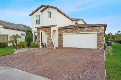 Casa en venta en Orlando, Florida, 4 dormitorios, 201.97 m2 № 1914598 - foto 2