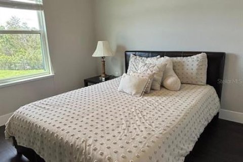 Casa en venta en Orlando, Florida, 4 dormitorios, 201.97 m2 № 1914598 - foto 17