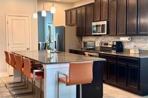 Casa en venta en Orlando, Florida, 4 dormitorios, 201.97 m2 № 1914598 - foto 8