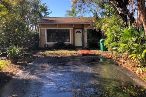 Touwnhouse à vendre à Miami, Floride: 2 chambres, 113.53 m2 № 2001254 - photo 7