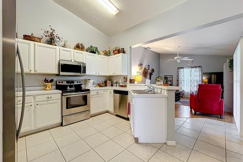 House in Leesburg, Florida 3 bedrooms, 160.26 sq.m. № 1797465 - photo 16