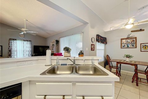 House in Leesburg, Florida 3 bedrooms, 160.26 sq.m. № 1797465 - photo 18