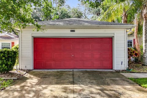 House in Leesburg, Florida 3 bedrooms, 160.26 sq.m. № 1797465 - photo 2