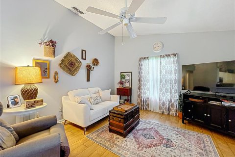 House in Leesburg, Florida 3 bedrooms, 160.26 sq.m. № 1797465 - photo 24